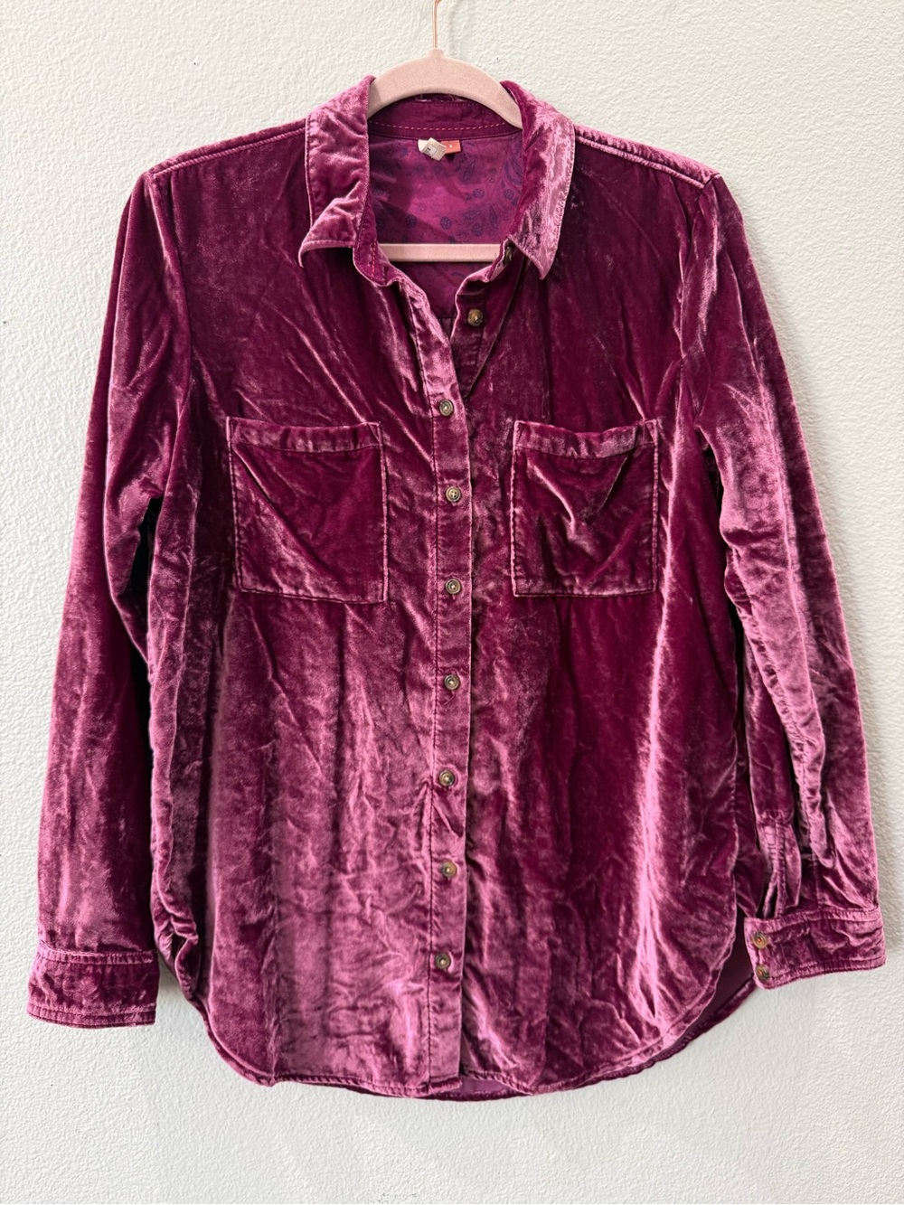 Pilcro Womens S Plum Velvet Button Down Shirt Blouse Whimsy Goth Romantic Y2K - Picture 2 of 9